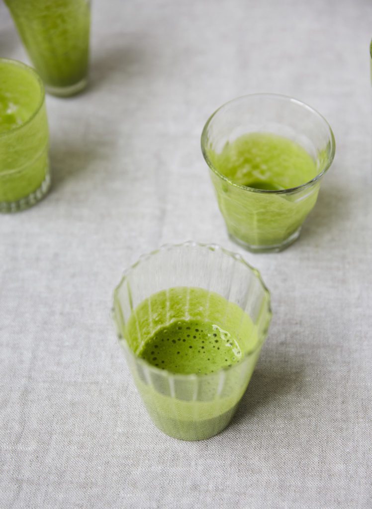 Pineapple-Ginger Green Smoothie