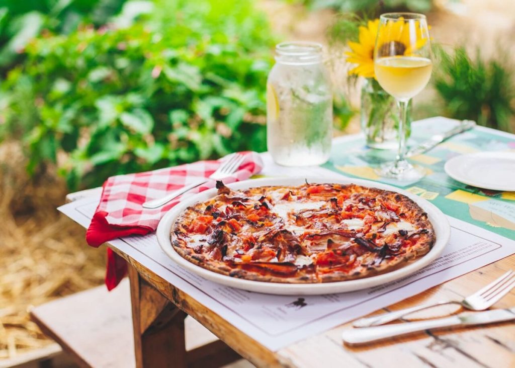 Flora Farms' Smoked Bacon and Tomato Gluten-Free Pizza Recipe